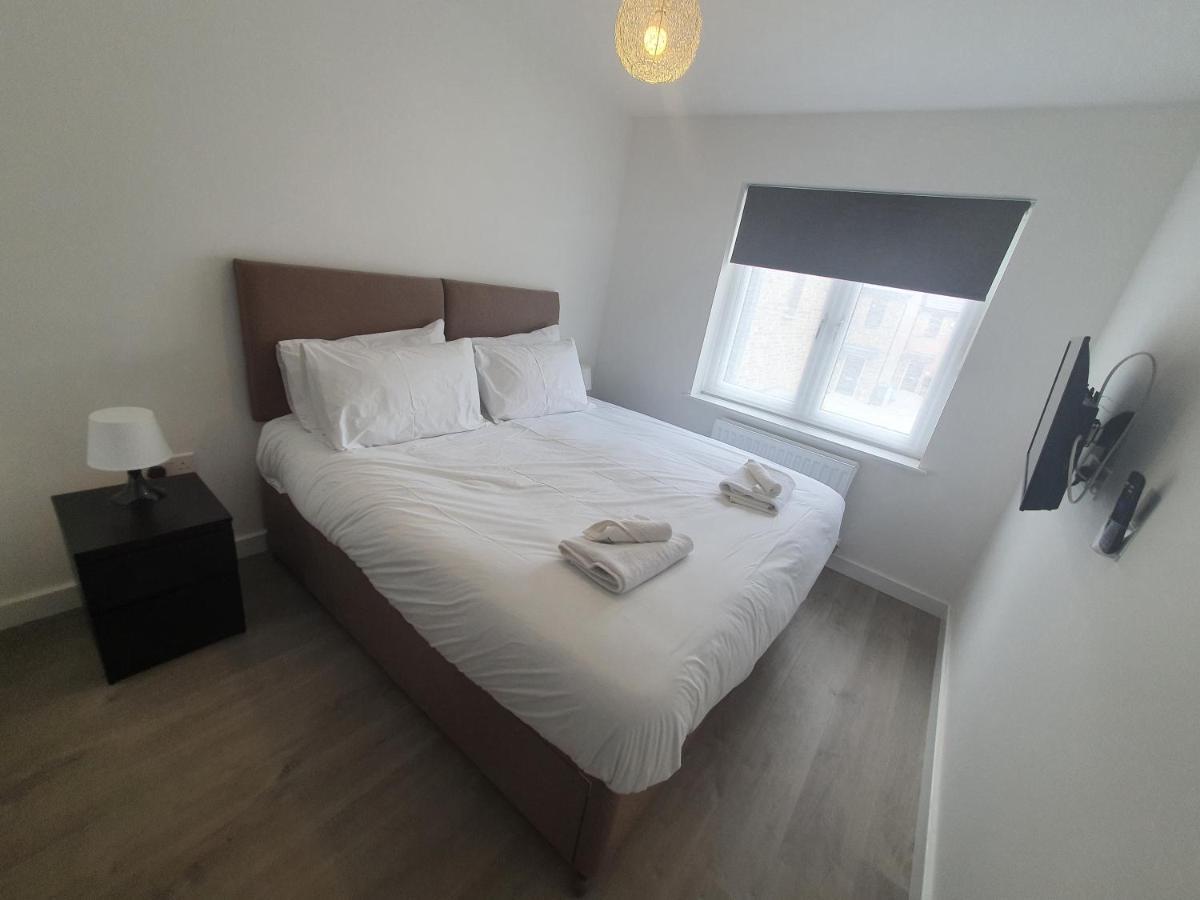 Lovely Home Close To City Center & Rail Station 체스터필드 외부 사진
