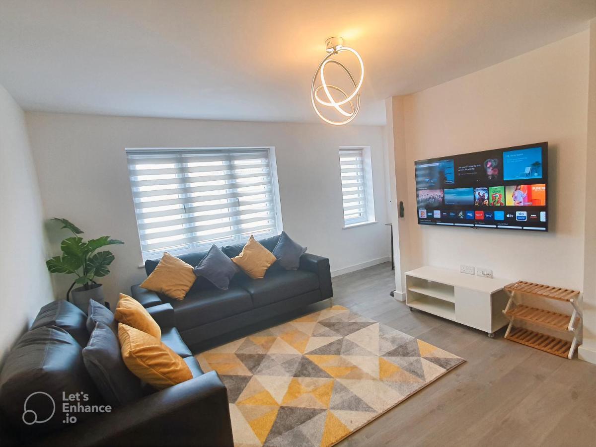 Lovely Home Close To City Center & Rail Station 체스터필드 외부 사진